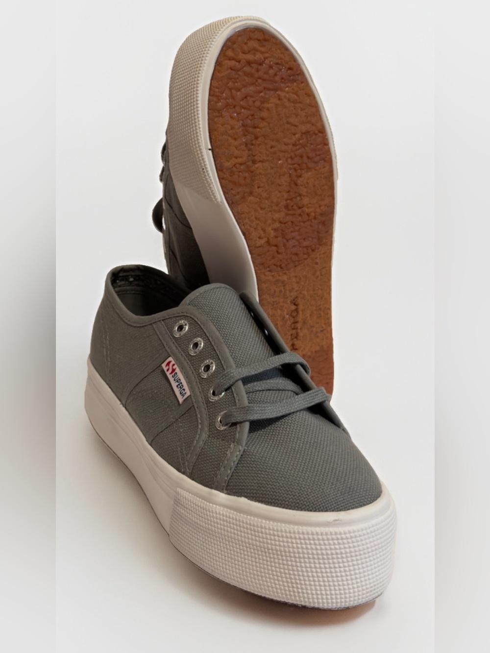 Superga 2740 Gray Platform Canvas Low-Top Sneakers Mens 5, Women 6 1/2